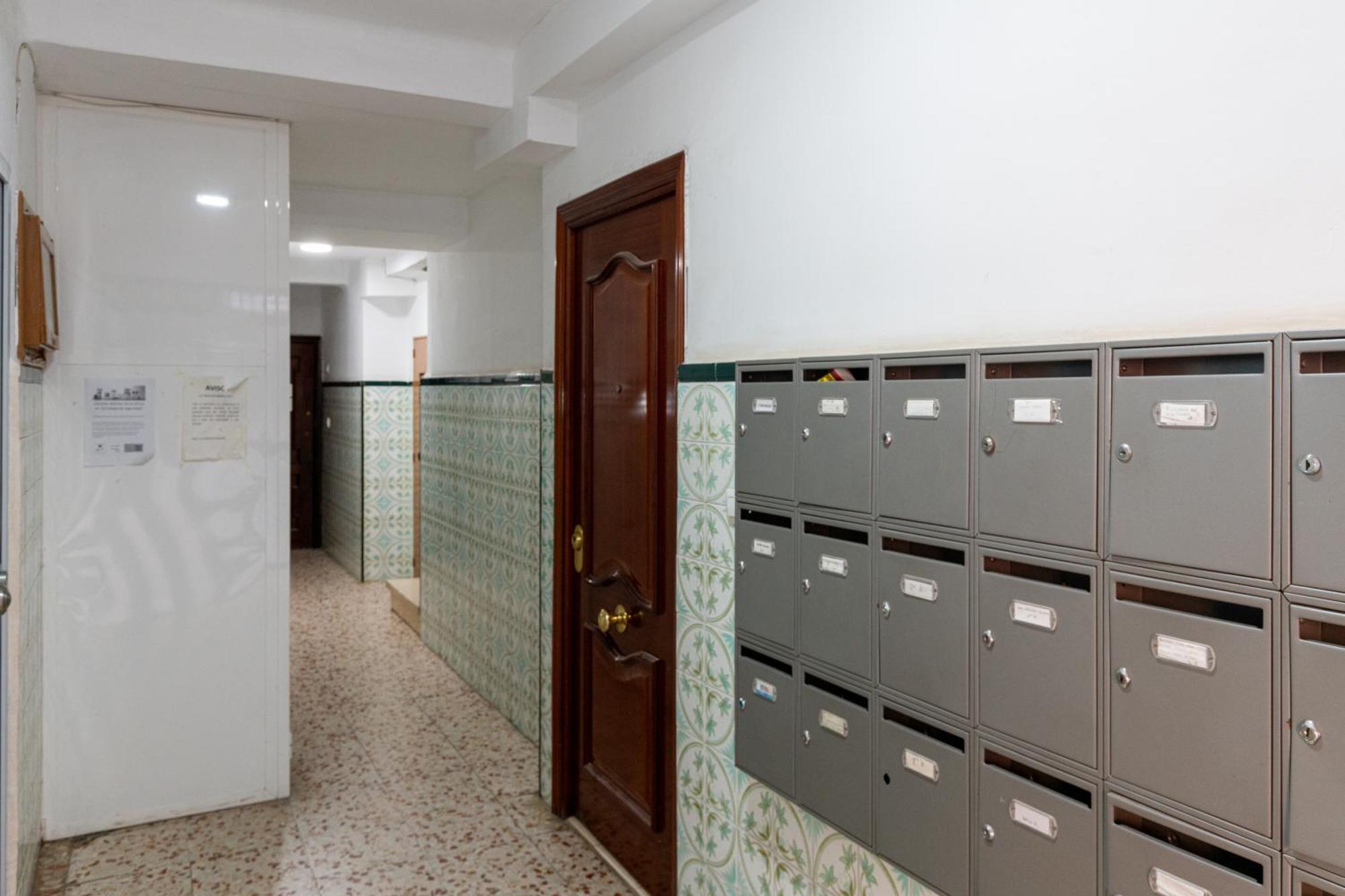 Piso Elegante Y Nuevo De 3 Habitaciones Y 2 Banos Sevilla Buitenkant foto