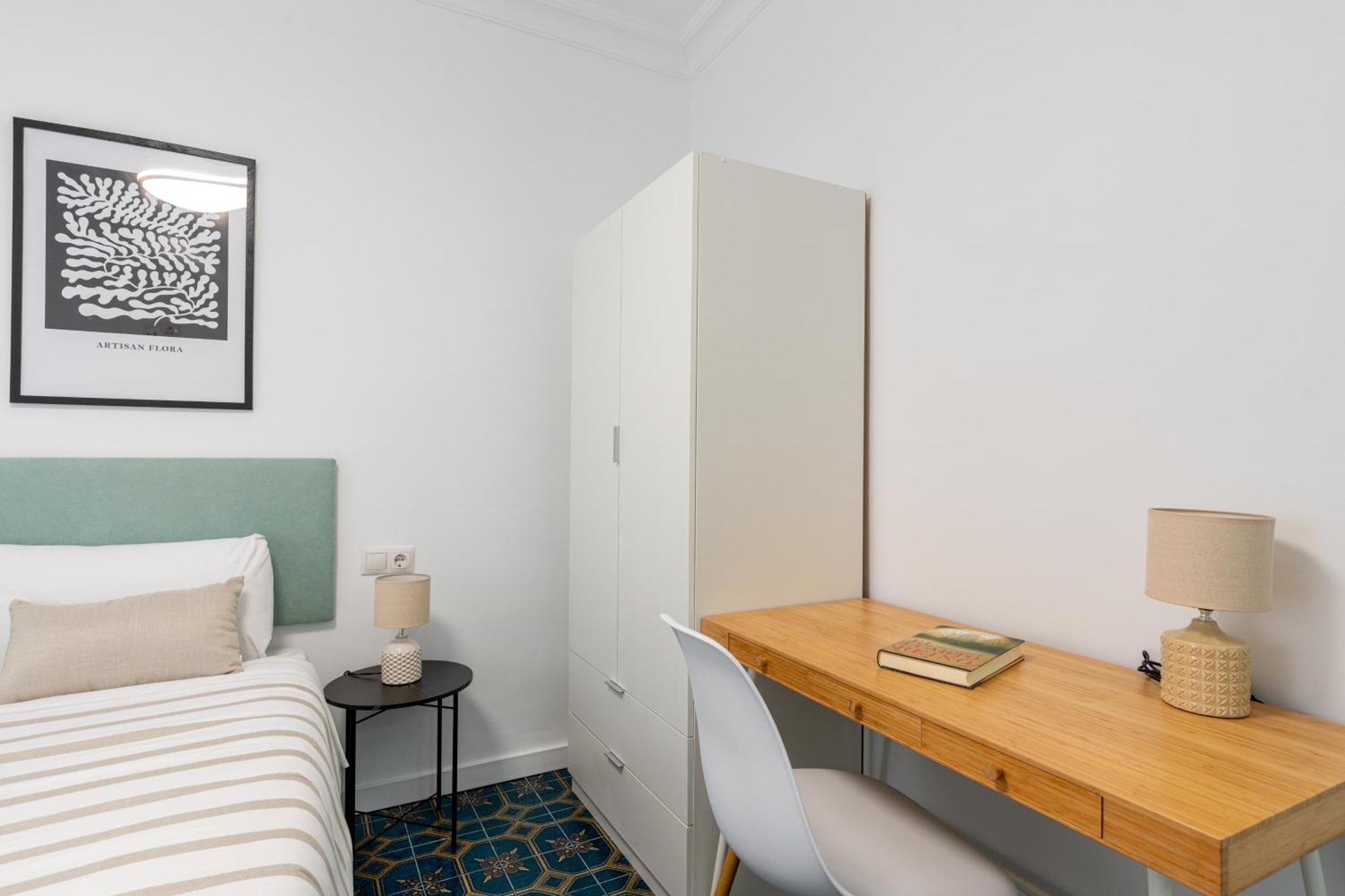 Piso Elegante Y Nuevo De 3 Habitaciones Y 2 Banos Sevilla Buitenkant foto