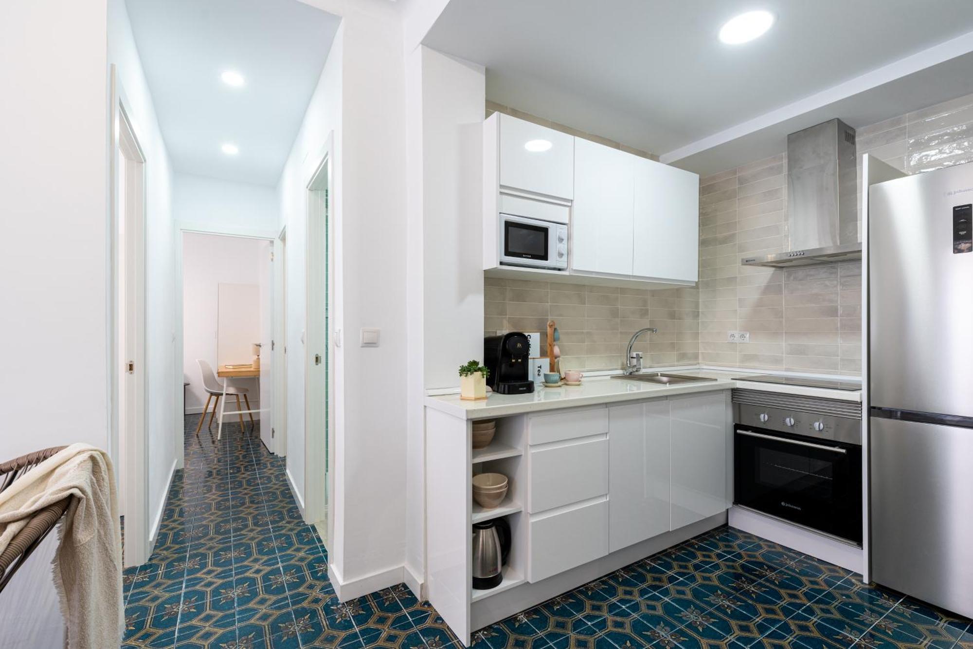 Piso Elegante Y Nuevo De 3 Habitaciones Y 2 Banos Sevilla Buitenkant foto