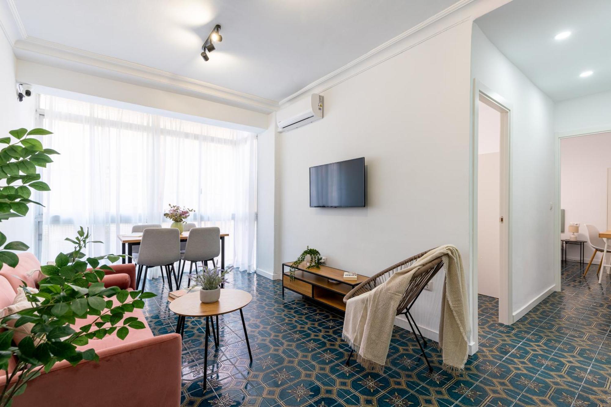 Piso Elegante Y Nuevo De 3 Habitaciones Y 2 Banos Sevilla Buitenkant foto