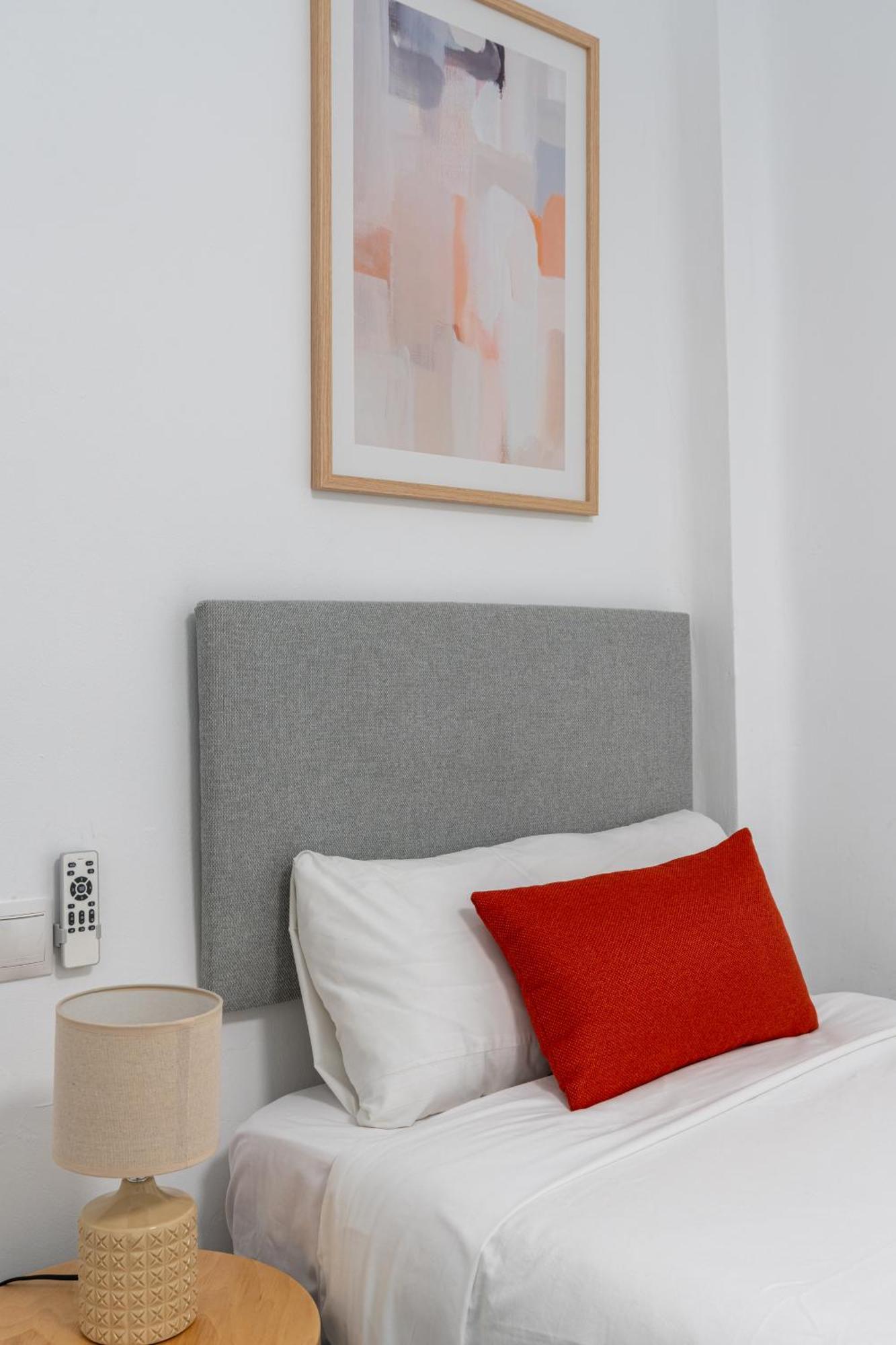 Piso Elegante Y Nuevo De 3 Habitaciones Y 2 Banos Sevilla Buitenkant foto