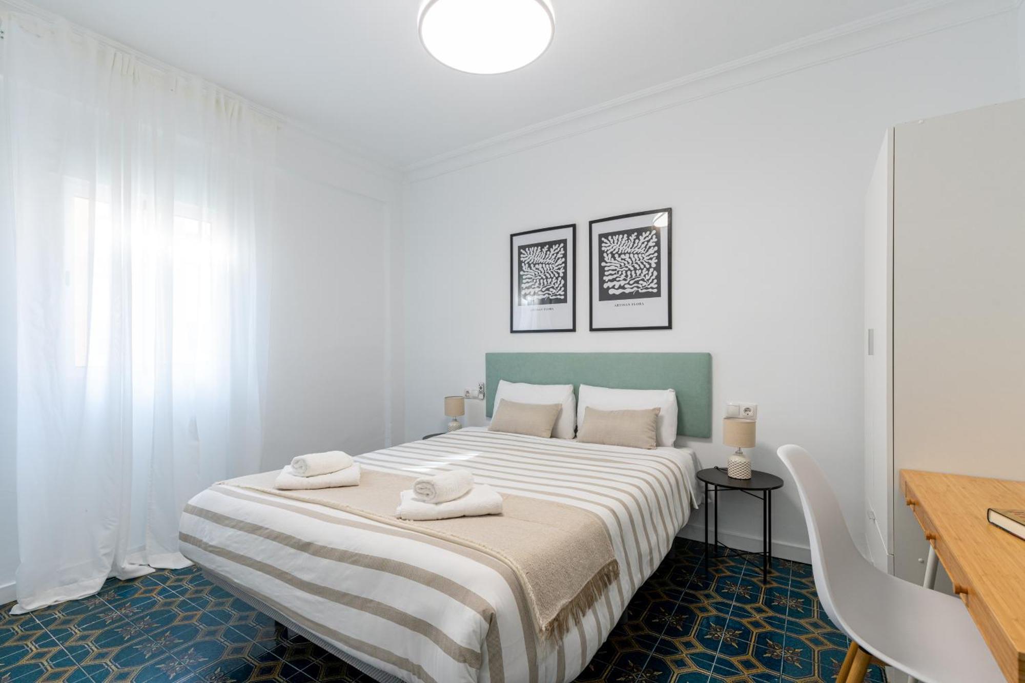 Piso Elegante Y Nuevo De 3 Habitaciones Y 2 Banos Sevilla Buitenkant foto