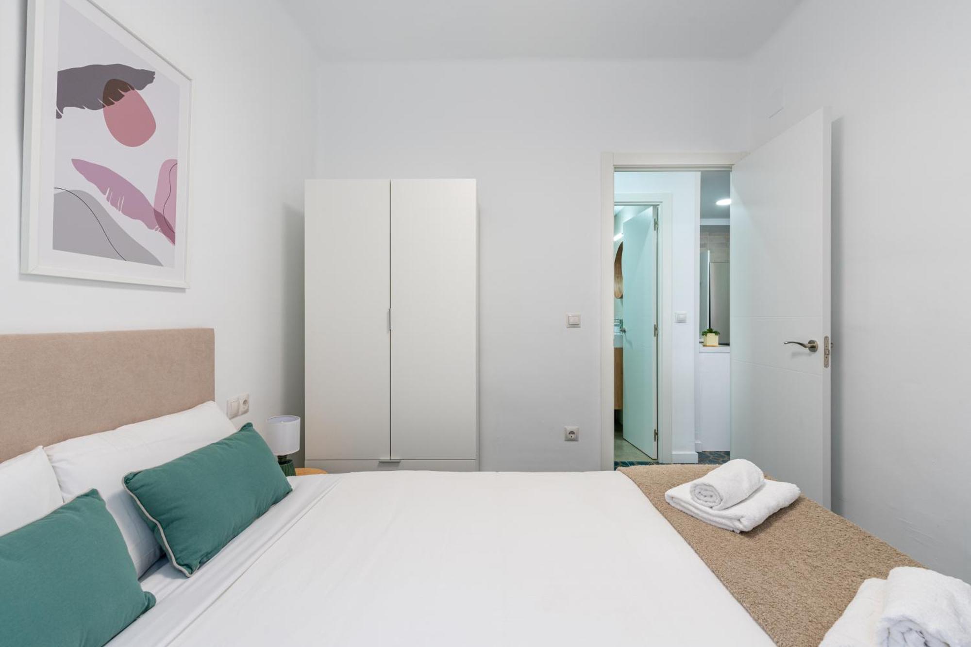 Piso Elegante Y Nuevo De 3 Habitaciones Y 2 Banos Sevilla Buitenkant foto