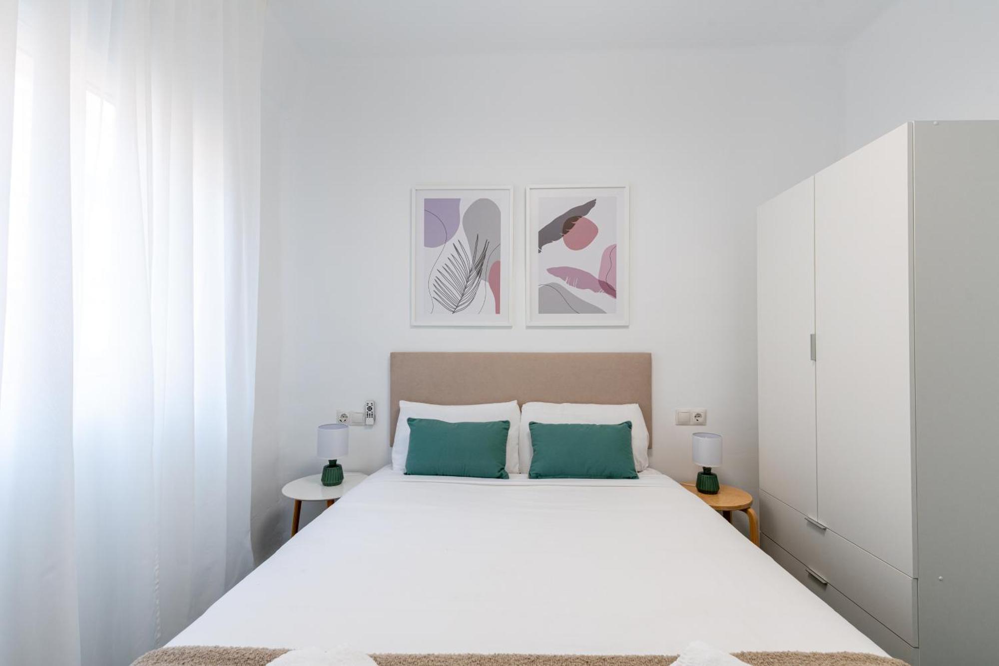 Piso Elegante Y Nuevo De 3 Habitaciones Y 2 Banos Sevilla Buitenkant foto