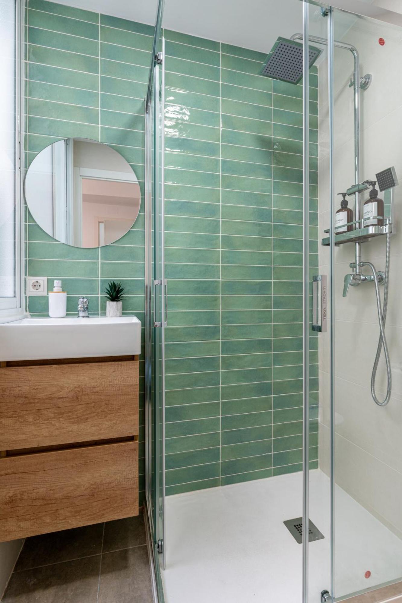 Piso Elegante Y Nuevo De 3 Habitaciones Y 2 Banos Sevilla Buitenkant foto